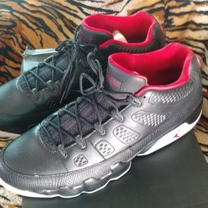 Air Jordan 9